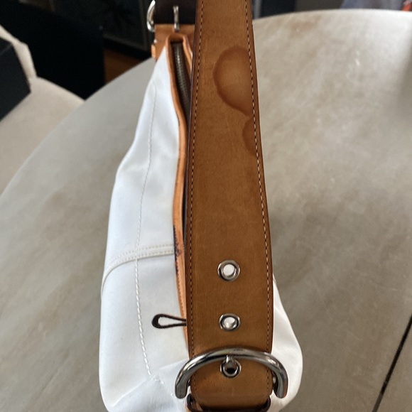 Coach Signature Soho Hobo - Picture 8 of 11